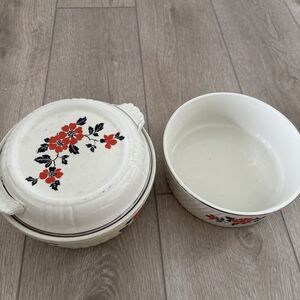 Vintage Hall's USA Poppy MCM 50s lid + baking  granny set floral kitchenware 3p
